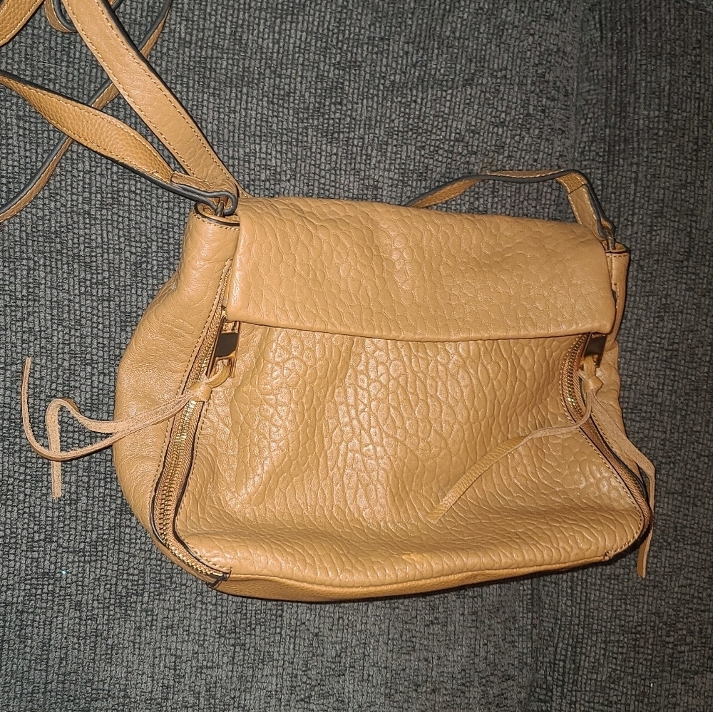 Vince Camuto | VV-Zani-LCB Dark Wheat Crossbody Purse - Picture 2 of 8